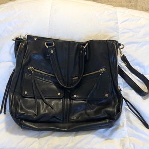 Black & gold Gianni Bini hand or shoulder bag
